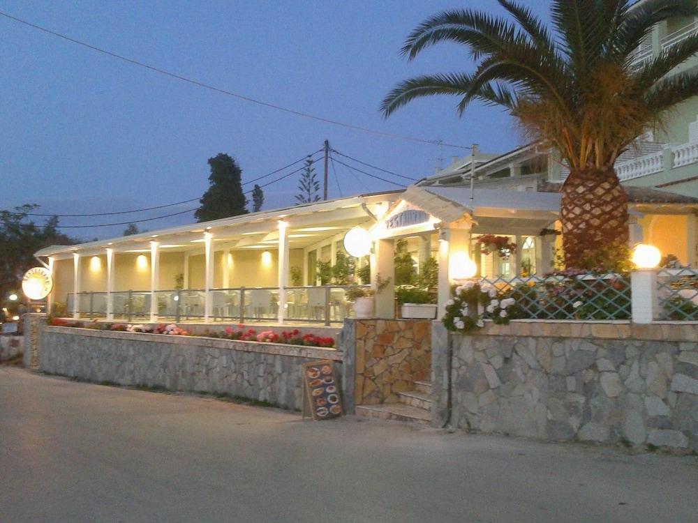 Golden Sunset Ξενοδοχείο Μπούκαρι Εξωτερικό φωτογραφία